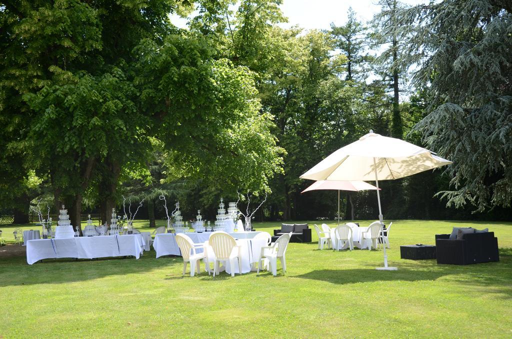 فندق Domaine De La Ferriere شاتوبرييّا المظهر الخارجي الصورة
